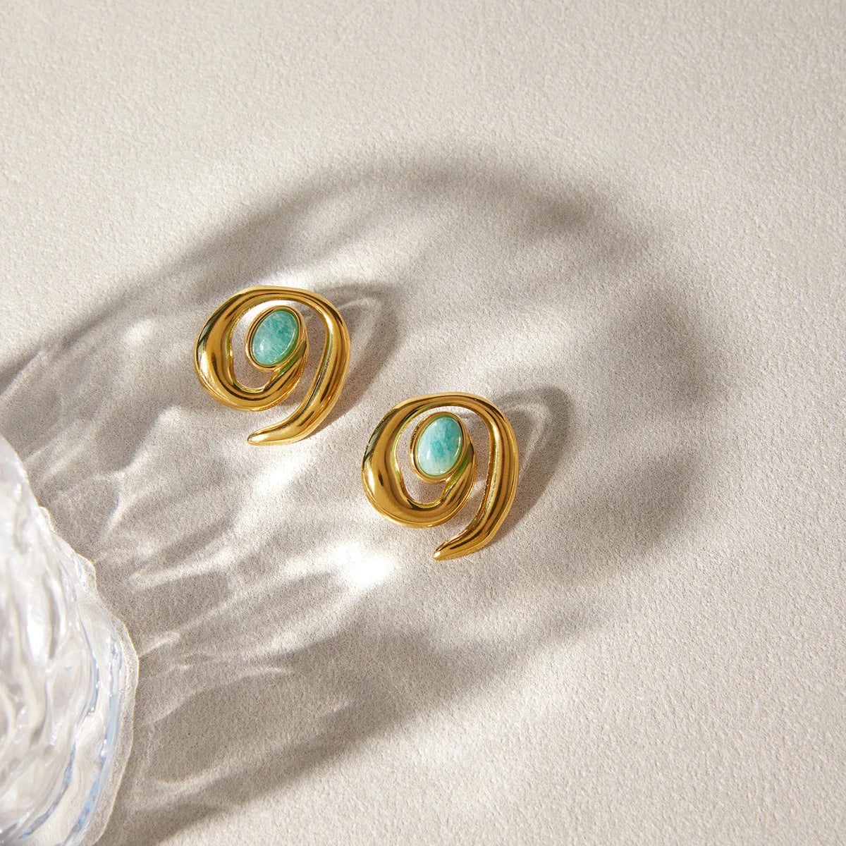Pendientes de Clip para Mujeres con Diseño en Espiral y Piedra Central Ovalada