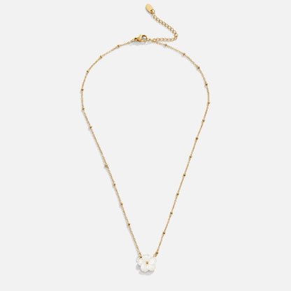 Jennie – Collar Flor Blanca