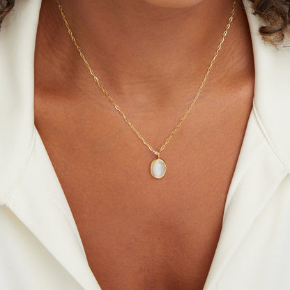 Ophelia – Collar de Ópalo Blanco